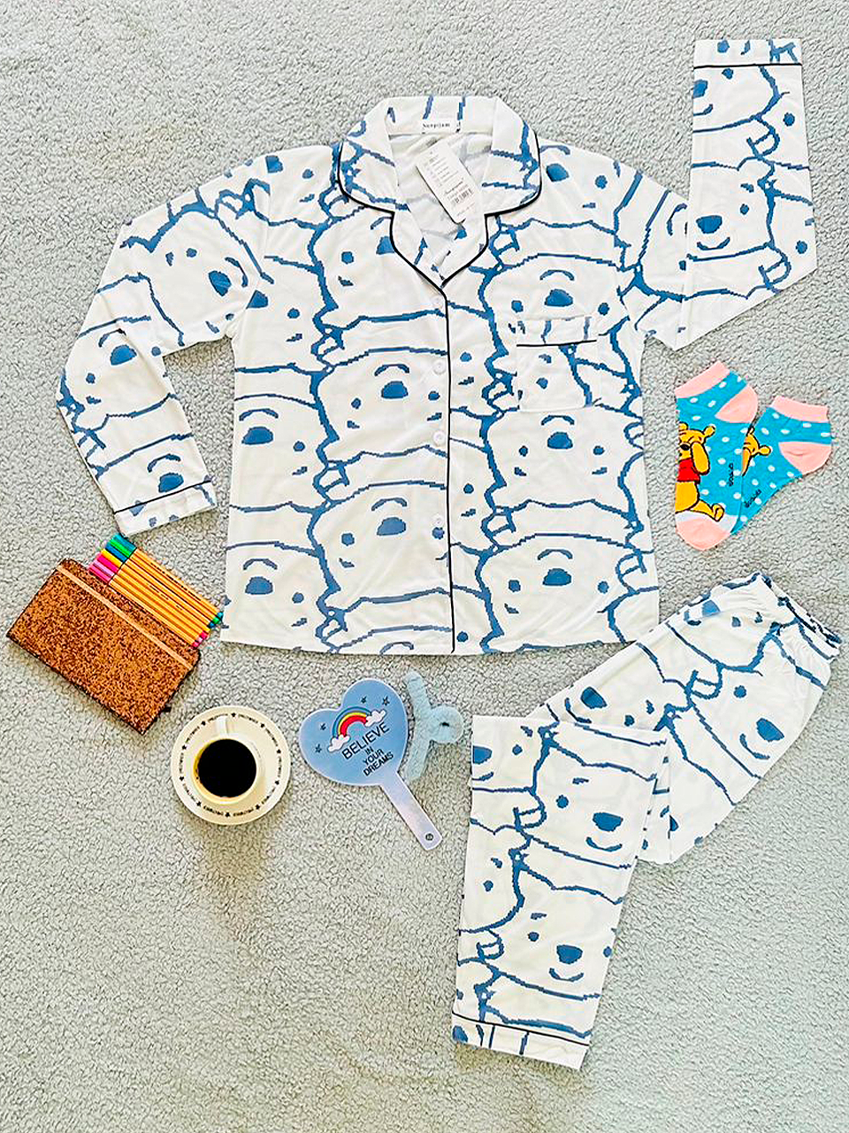 Pijamas Dama Botones Caricaturas / Camisa, Pantalón (Calcetas De Regalo)