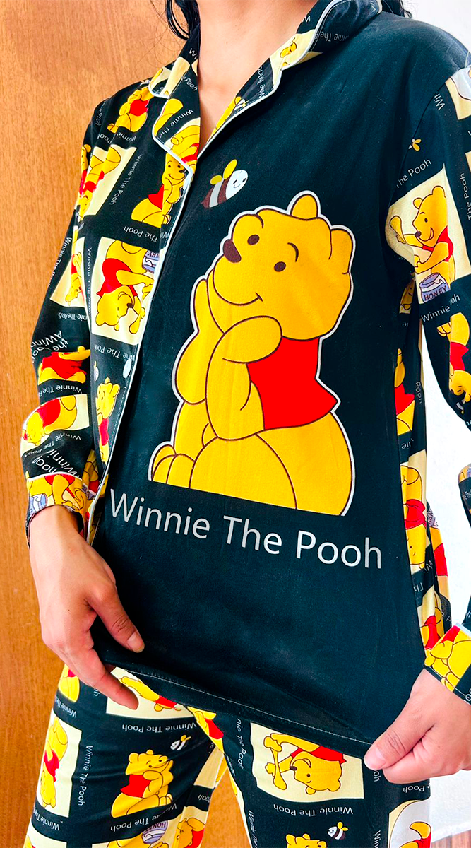 Pijama Botones Diseño De "Winnie Pooh Color Negro"