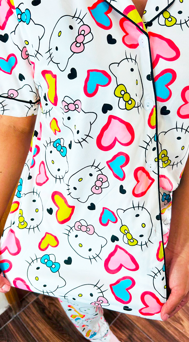 Pijama Botones Diseño De "Kitty"