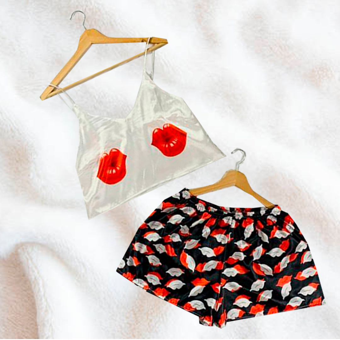 Pijama Mujer Top/Short Frescas Moda "Besos"