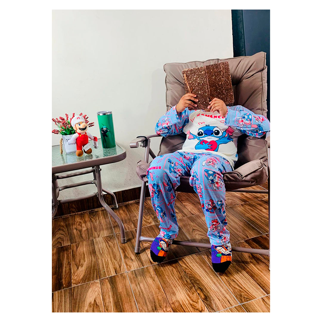Pijama Infantil De "Stitch Romance"