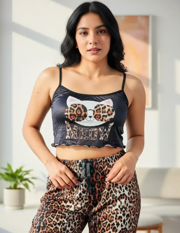 Pijama Mujer Conjunto Verano Top, Short, Pantalón Y Calcetas Diseño de Gato Jaguar