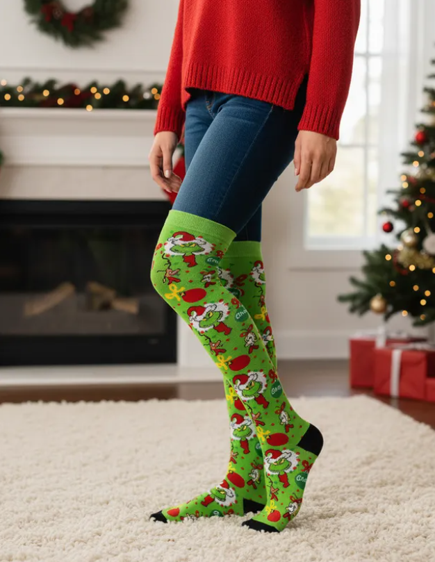 Medias Extra Largas Navideñas Dama Algodón "Grinch Y Los Quién"