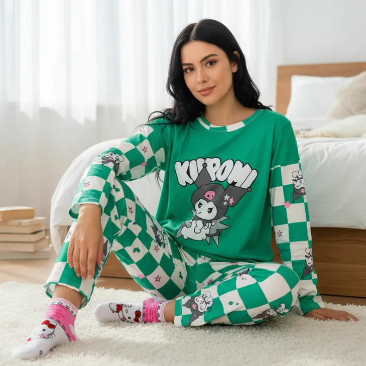 Conjunto Pijama Diseño De "Kuromi Cuadritos Verdes"