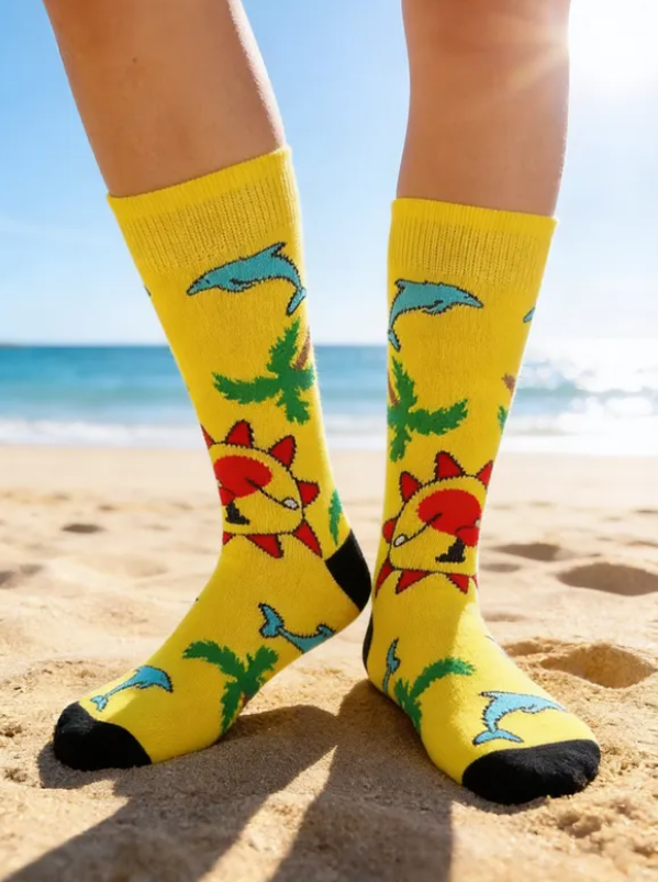 Calcetines Divertidos Bad Bunny / "Un Verano Sin Ti" Color Amarillo