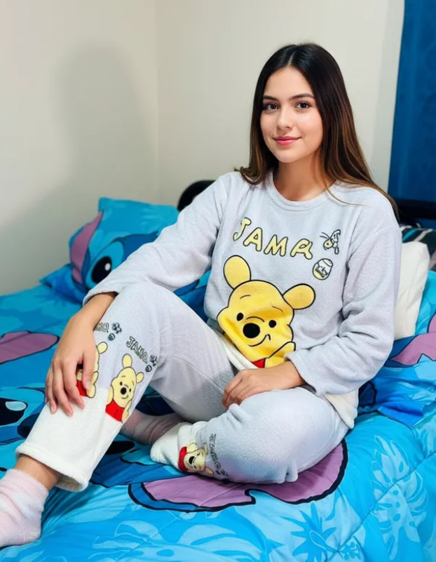Pijama Afelpada Mujer Polar Winnie Pooh Pantalón Y Suéter