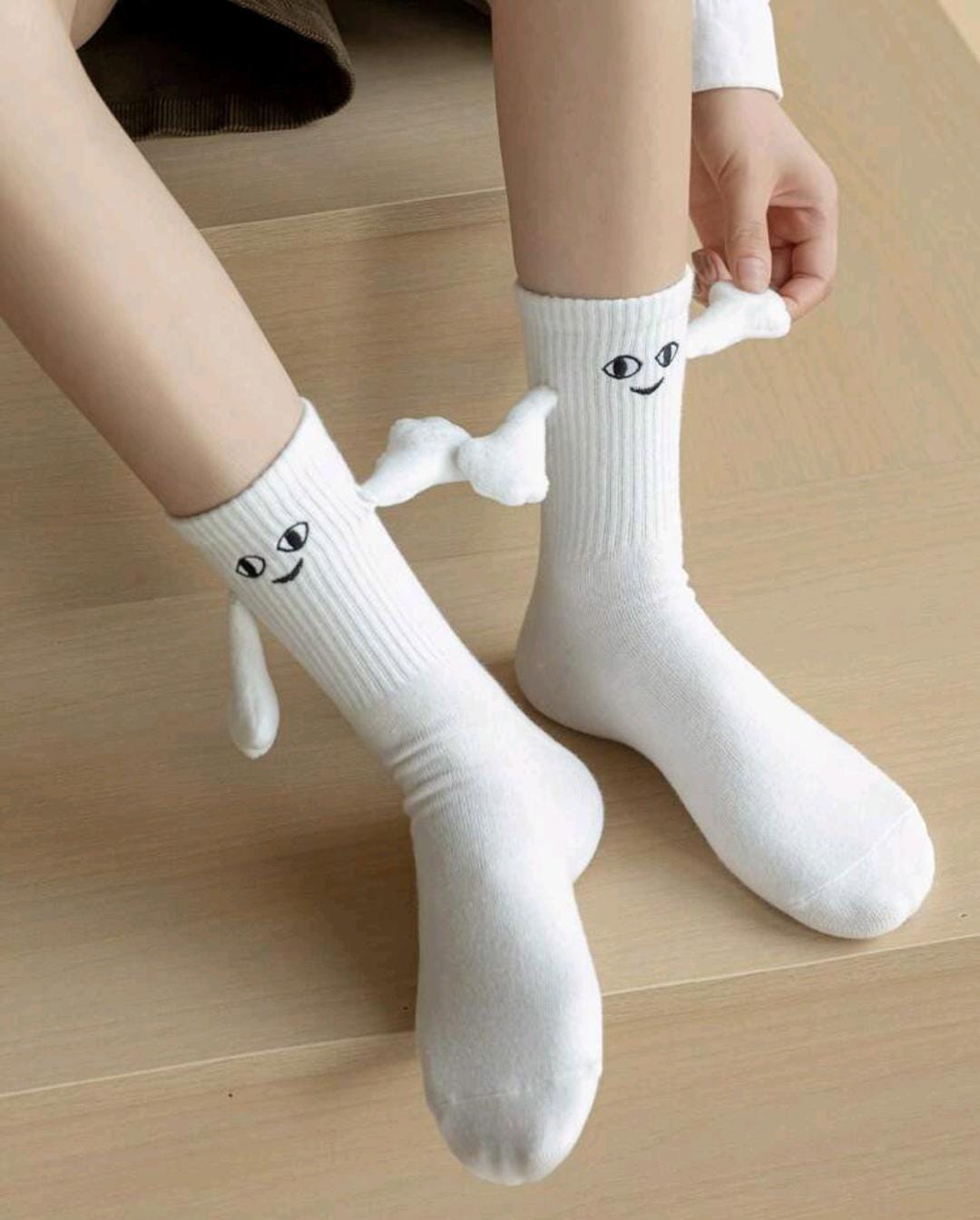 Calcetines De Manitas Con Imán Pareja Magnético Moda 2 Pares